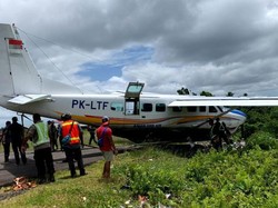 Pesawat Asian One Kecelakaan Saat Take Off di Bandara Nduga
