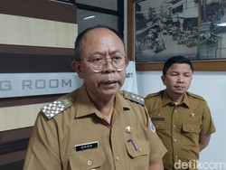 Intip Garasi Pj Wali Kota Cimahi yang Dicopot Gegara Tak Bisa Turunkan Harga Beras