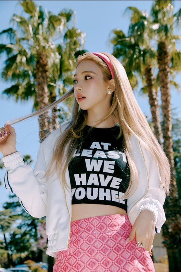 Potret Karina aespa/ Foto: instagram.com/aespa_official Potret Karina aespa