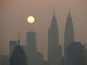 Malaysia Laporkan Ada 1.811 Kasus Asma Akibat Asap Karhutla Kalimantan