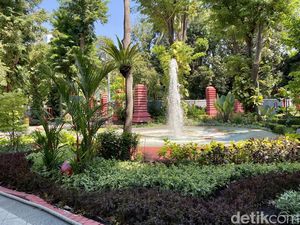 Koin Jagat Juga Digandrungi di Surabaya, Pemburu Rusak Fasilitas Umum dan Taman