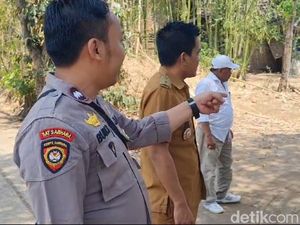 Polisi Jaga Rumah Holili Pembunuh Tetangga yang Perkosa Ibunya