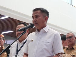 Reaksi Pemprov Jabar soal Bey Diadukan Relawan Anies ke Ombudsman