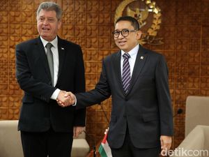 Fadli Zon soal Konflik Hamas-Israel: Upaya Palestina Pertahankan Diri Fadli Zon soal Konflik Hamas-Israel: Upaya Palestina Pertahankan Diri