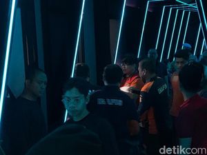 Potret Rekonstruksi Ronald Aniaya Dini hingga Tewas Munculkan Fakta Baru Potret Rekonstruksi Ronald Aniaya Dini hingga Tewas Munculkan Fakta Baru