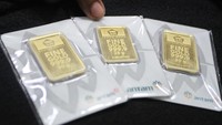 Harga Emas Naik Lagi Jadi Rp 2.425.000 per Gram!