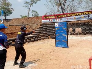 HUT Ke-78 Brimob, Ratusan Penembak Adu Kemampuan di Cirebon HUT Ke-78 Brimob, Ratusan Penembak Adu Kemampuan di Cirebon
