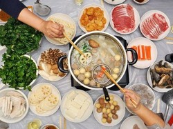 Keasyikan Makan Hot Pot di Restoran, Mobil Pengunjung Ini Dicuri Orang!