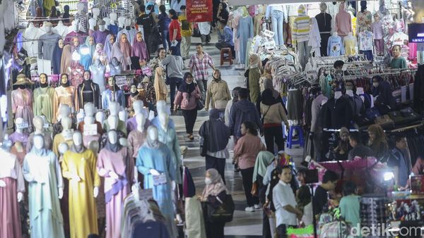 Kondisi Terkini Pasar Tanah Abang PascaTikTok Shop Ditutup
