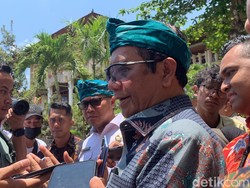 Beri Kuliah Umum di Bali, Mahfud Tanggapi Peluang Jadi Cawapres