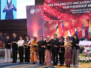Buka Forum ASEAN di Makassar, Mensos Singgung Stigma-Diskriminasi Disabilitas Buka Forum ASEAN di Makassar, Mensos Singgung Stigma-Diskriminasi Disabilitas