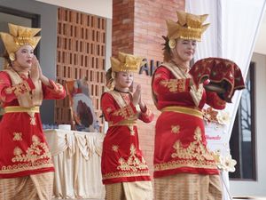 Strategi Bisnis Restoran Padang Berhasil Bangkit dari Pandemi