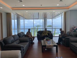 Cerita Wapres Maruf Amin yang Kian Betah Ngantor di Papua