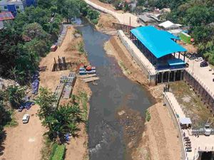 Olah Sampah Kali Ciliwung, Saringan TB Simatupang Segera Beroperasi Olah Sampah Kali Ciliwung, Saringan TB Simatupang Segera Beroperasi
