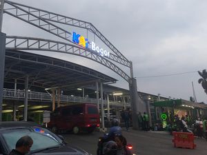 Pria Pukul Petugas Stasiun Bogor gegara Parkiran Mobil Penuh