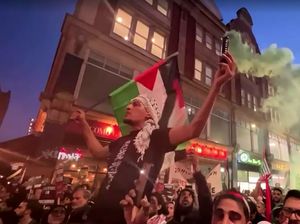 Massa Aksi Bela Palestina di London: Kami Tak Akan Bungkam!