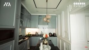 Potret Dapur di Rumah Bedu yang Akan Dijual Rp 5,5 M