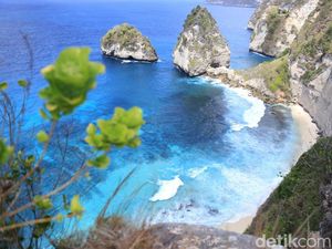 Pelaku Wisata Geram Turis Dipalak di Diamond Beach Nusa Penida
