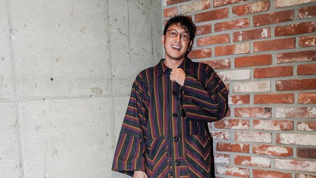 Berita Seputar Selebriti Insertlive Terkini : Dimas Anggara Tampar Kiesha Alvaro Bukan Gimmick, Okie Agustina: Terjadi di Depan Mata Saya!