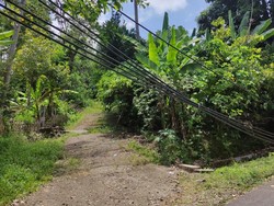 Kabel Proyek PLTM Halangi Jalan, DPRD Sinjai Kesulitan Tegur Perusahaan