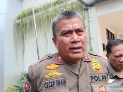 Satpol PP Bogor Tunda Penertiban PKL Warpat dkk di Kawasan Puncak