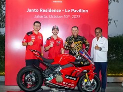 Penggemar Ducati Indonesia Antusias Jumpa Bagnaia dan Enea Bastianini