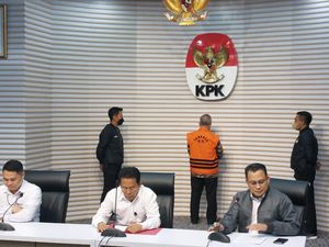 KPK Ungkap SYL Pakai Uang Korupsi Bayar Cicilan Mobil Alphard-Kartu Kredit KPK Ungkap SYL Pakai Uang Korupsi Bayar Cicilan Mobil Alphard-Kartu Kredit