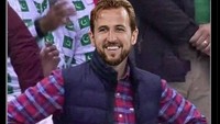 Meme ini justru membela Kane dengan cibiran Tottennham tetap akan nirgelar di akhir musim.  Foto: dok. Internet/X (Twitter)