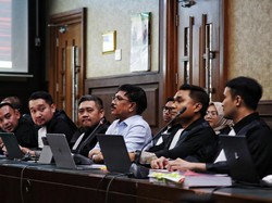 Johnny Plate Klaim Baru Pertama Kali Ketemu Menpora Dito