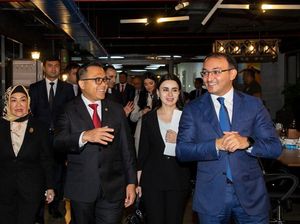 Kunjungi MPP Terbaik Dunia, MenPAN-RB Ajak K/L dan Pemda Terus Berinovasi