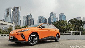 Tren Banting Harga Mobil China Diklaim Tak Efektif untuk Jangka Panjang