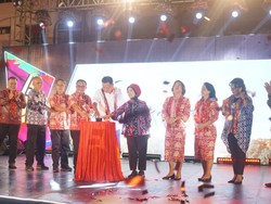 Kemeriahan Festival Pesona Selat Lembeh di Bitung yang Dipuji Gubernur Sulut