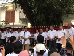 Persaudaraan 98 Deklarasi Dukung Prabowo-Gibran, Diterima Langsung Prabowo