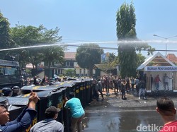 Ledakan dan Kerusuhan Pemilu Disimulasikan dalam Sispamkota Kota Kediri