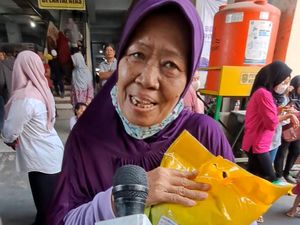 Senangnya Warga Madiun Ditraktir Beras oleh Mendag: Alhamdulillah