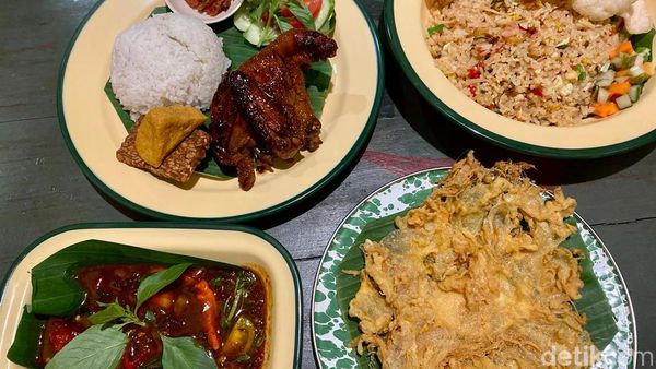 Sedap! Makanan khas Yogyakarta Kekinian di Warung Bernuansa Keraton