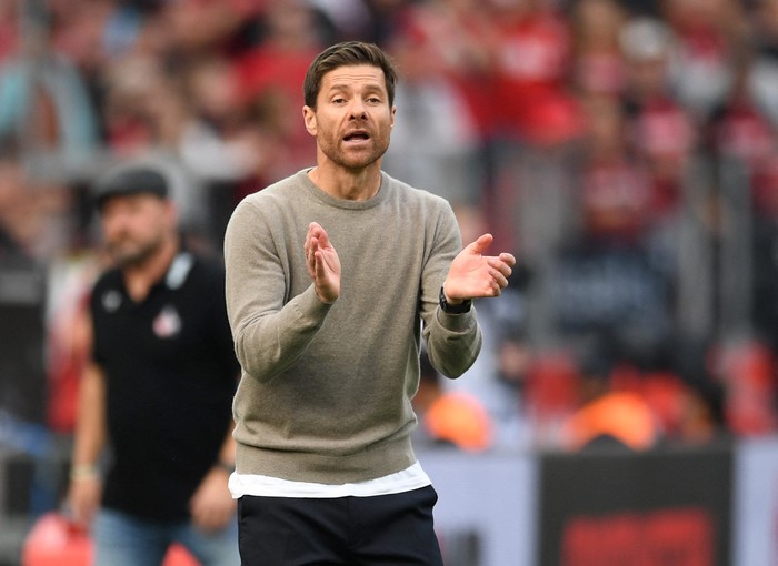 Soccer Football - Bundesliga - Bayer Leverkusen v FC Cologne - BayArena, Leverkusen, Germany - October 8, 2023 Bayer Leverkusen coach Xabi Alonso reacts REUTERS/Edith Geuppert DFL REGULATIONS PROHIBIT ANY USE OF PHOTOGRAPHS AS IMAGE SEQUENCES AND/OR QUASI-VIDEO.
