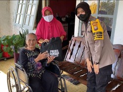 Sosok Briptu Annisa, Bu Bhabin Peduli Lansia dan Pelayan Warga di Perbatasan