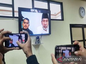 Eks Bupati HST Dihukum 6 Tahun Penjara di Kasus Gratifikasi-Pencucian Uang Eks Bupati HST Dihukum 6 Tahun Penjara di Kasus Gratifikasi-Pencucian Uang