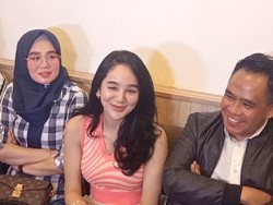 Hana Hanifah Gugat Cerai Suami Usai Diselingkuhi-Minta Mahar Dikembalikan