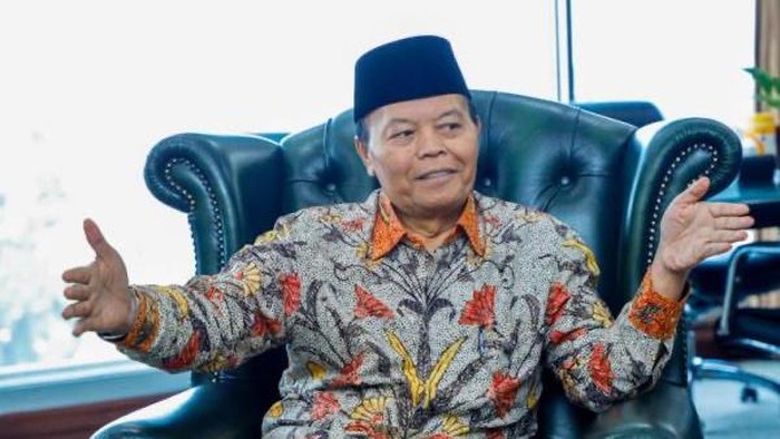 Hidayat Nur Wahid Hidayat Nur Wahid