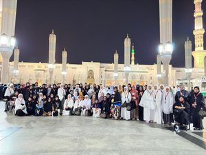 Masuk Raudhah Tempat Mustajabnya Doa, Jemaah Harus Lakukan Ini Masuk Raudhah Tempat Mustajabnya Doa, Jemaah Harus Lakukan Ini