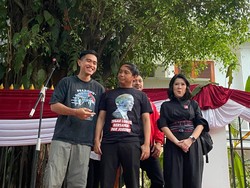 Kaesang Pamer Kaus Gambar Prabowo di Rumah Prabowo: Saya Ngefans