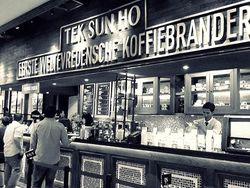 Sejarah Warung Tinggi Tek Sun Ho, Kedai Kopi di Jakarta Sejak Abad 19