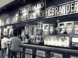 Sejarah Warung Tinggi Tek Sun Ho, Kedai Kopi di Jakarta Sejak Abad 19 Sejarah Warung Tinggi Tek Sun Ho, Kedai Kopi di Jakarta Sejak Abad 19