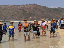 Pebalap MotoGP Vinales Beberkan Unggahan Pinjam Dulu Seratus