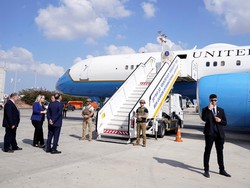 Pesawat Boeing 737 yang Ditumpangi Menteri AS Alami Kegagalan Kritis