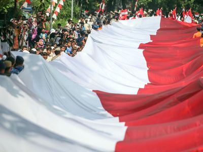 Meriahnya Kirab Merah Putih Sepanjang 100 Meter di Bogor