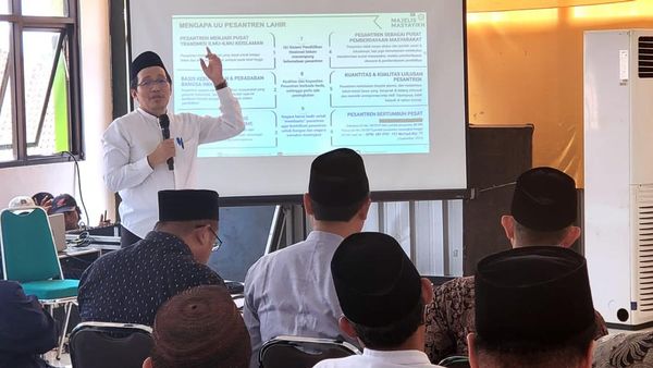 Sosialisasi Program Perkasa Indonesia Kuatkan Peran Pesantren