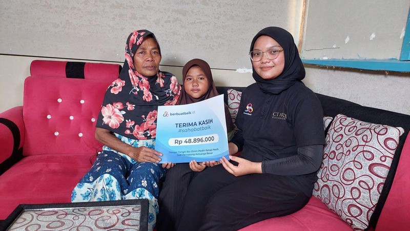 Berkat Sahabat Baik, Ibu Omin Bisa Renovasi Rumah dan Mulai Jual Opak